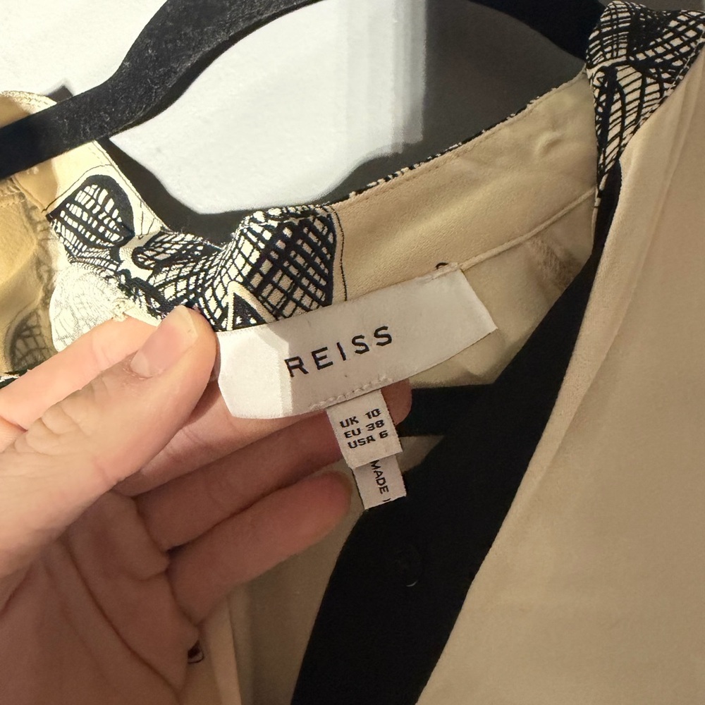 Reiss Vivyian Rose Print Mini Dress Size 6 - Picture 4 of 4